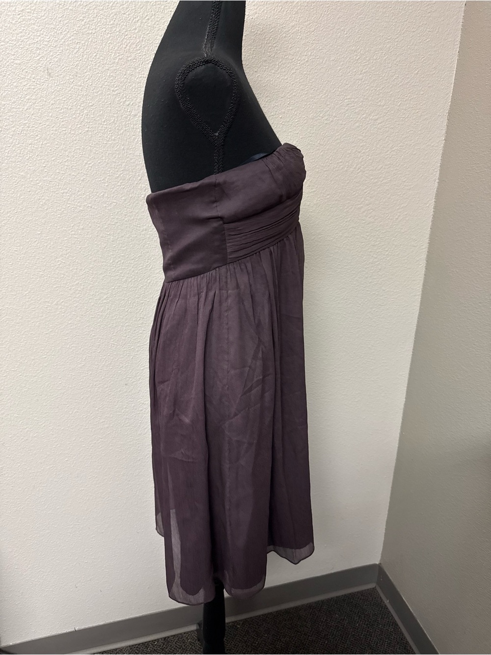 J.Crew Size 6 Dark Purple Silk Strapless Twist Bust Cocktail Dress - Picture 6 of 9